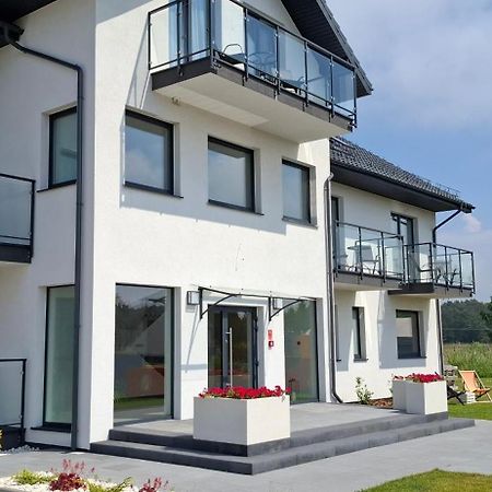 莱鲍 Bursztynowa Rosa & Wypozyczalnia Rowerow Elektrycznych酒店 外观 照片